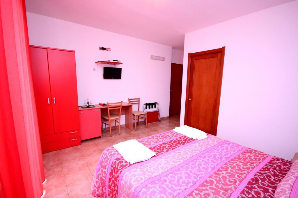 Hotel Alguer Quarto foto